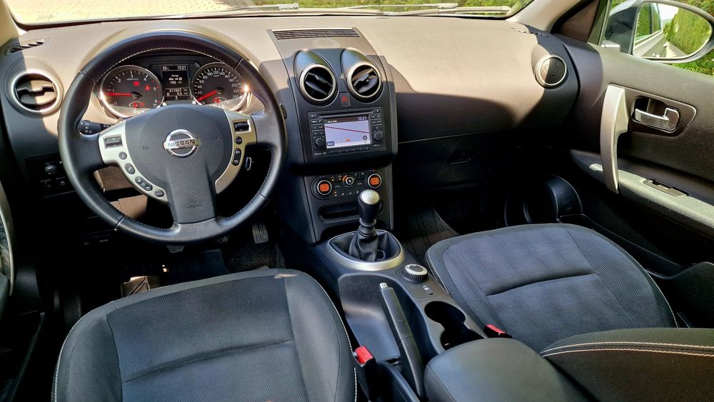 Nissan Qashqai 2.0 dCi 150 CP 4WD / 4x4  Unic Proprietar
