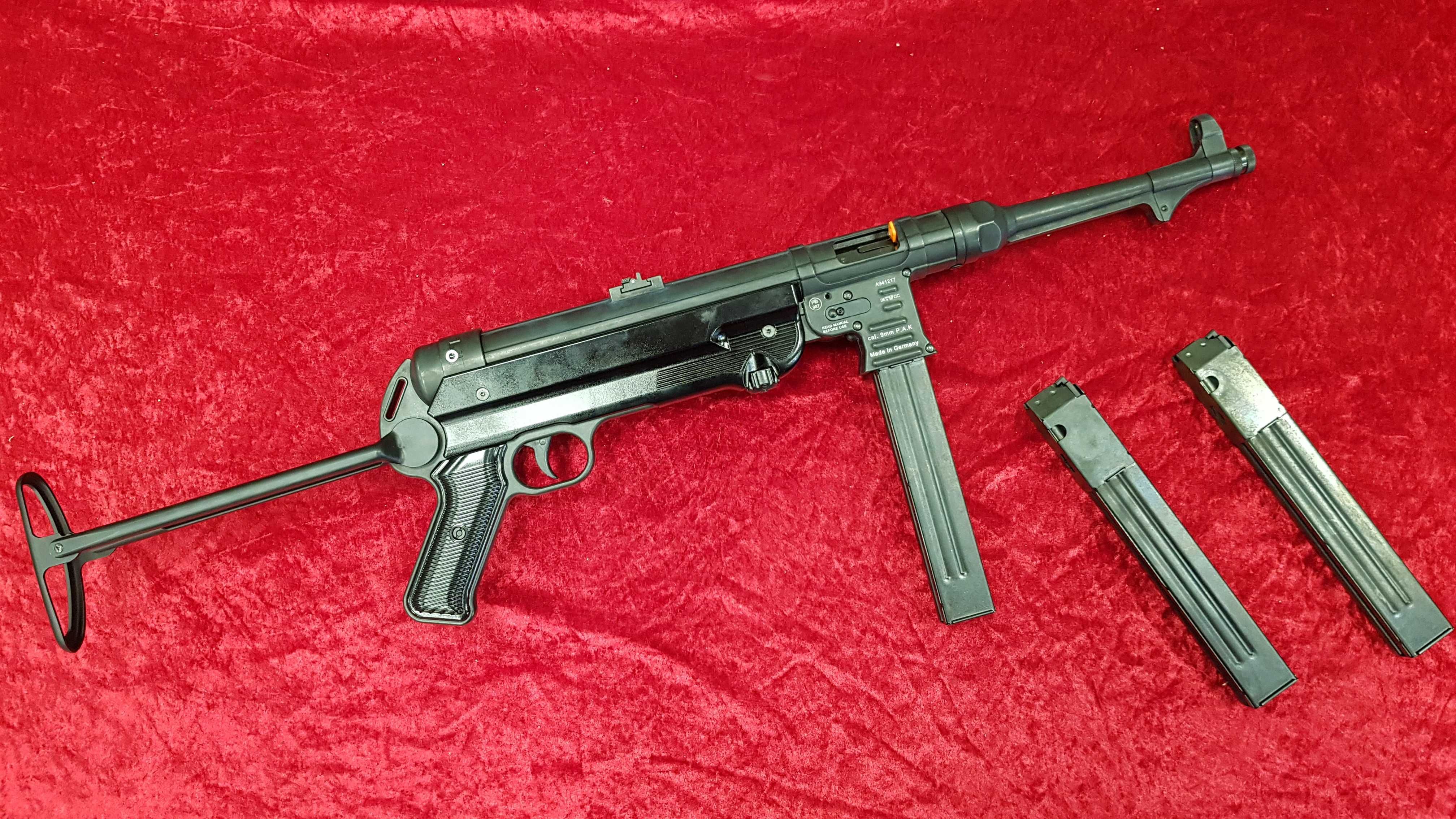Автомат, Шмайзер, МП-40, MP-40, картечен ,пистолет гр. Велико Търново ...