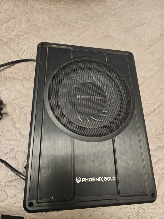 Subwoofer auto activ