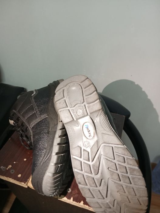 Продам Новую Обувь