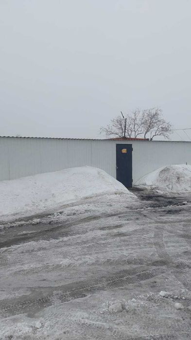 Продается коммерческое помещение п. Сарыколь