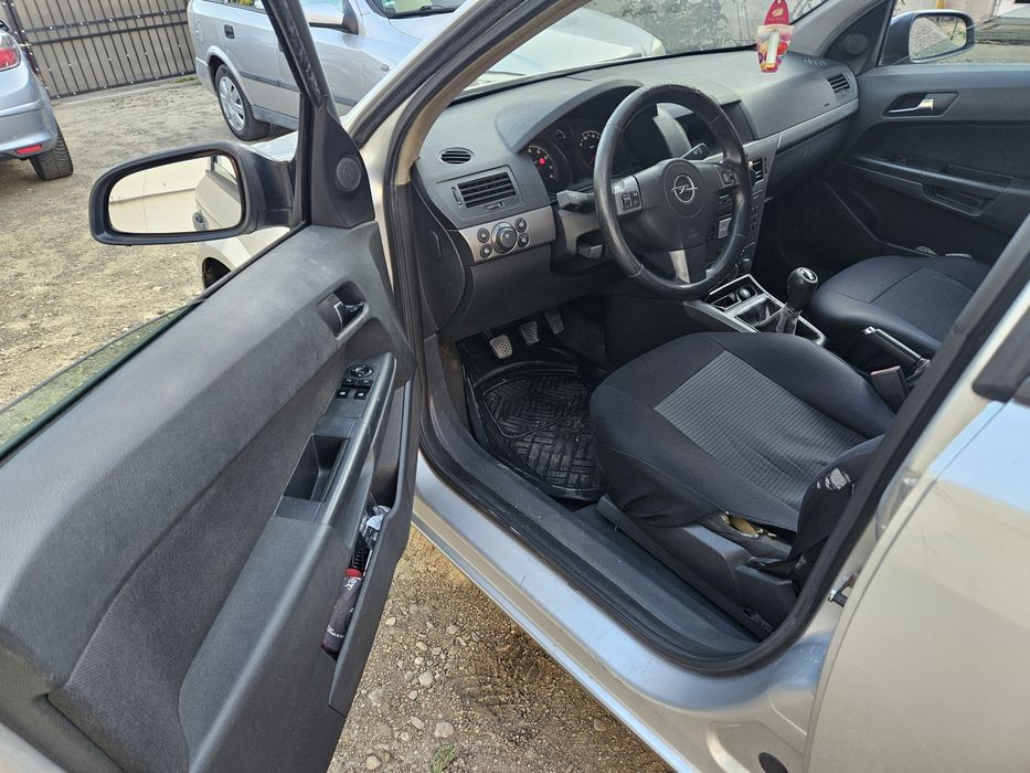 Opel astra h 1.8