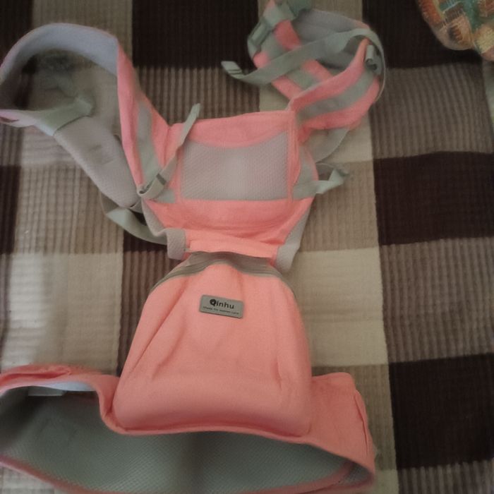 Стульчик малышу для еды и сна