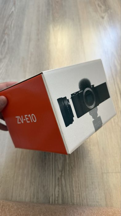 Продам sony zv-e 10