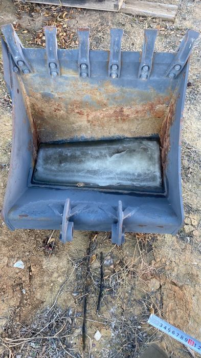 Ковш экскаватора