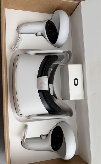 Vr Oculus 2 в отличном состоянии Продам срочно