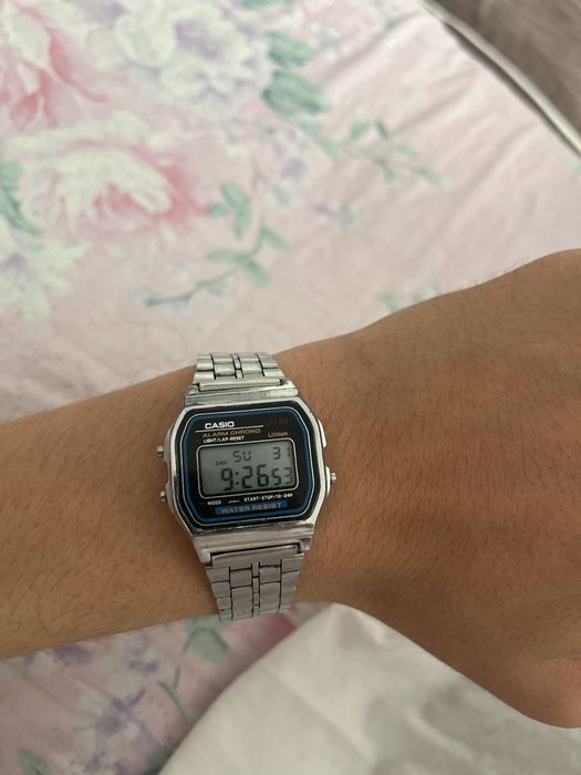 Часы Casio made in Japan б/у