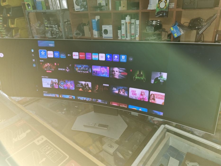 Геймърски монитор SAMSUNG ,49 INCH , OLED , НОВ