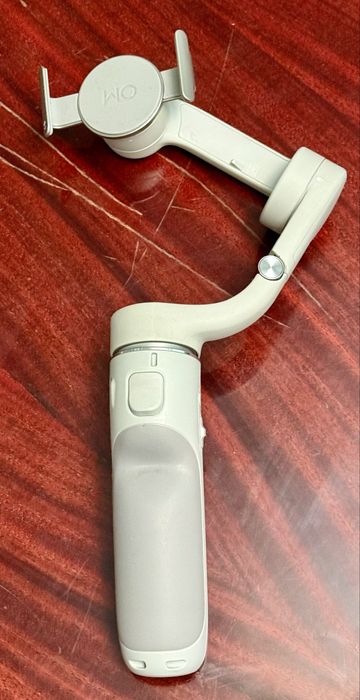 DJI OM5 sistem de stabilizare pentru smartphone