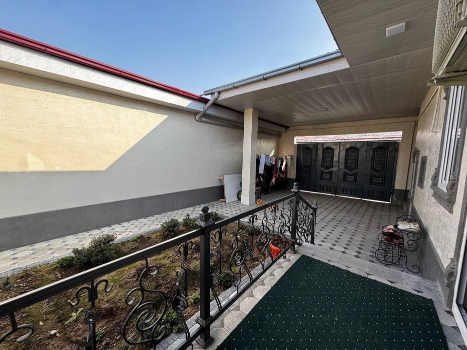 7 xonali xovli sotiladi
2 s