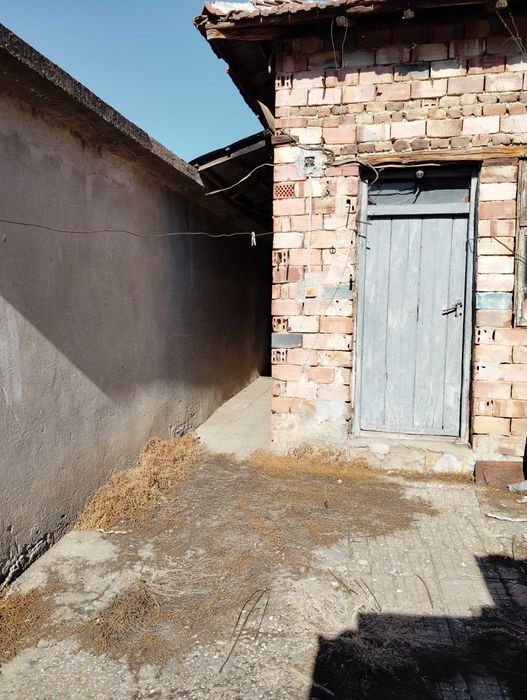 Продава се Къща в Белене - 100 кв.м за 150 €/кв.м - Снимка #3