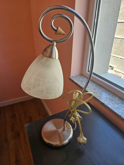 Стъклена настолна тип старинна лампа неръждаема стомана Prezent. X 2