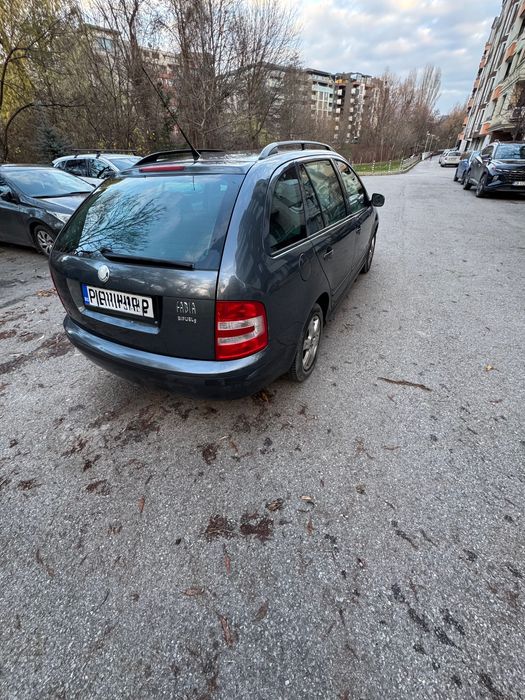 Шкода фабия комби