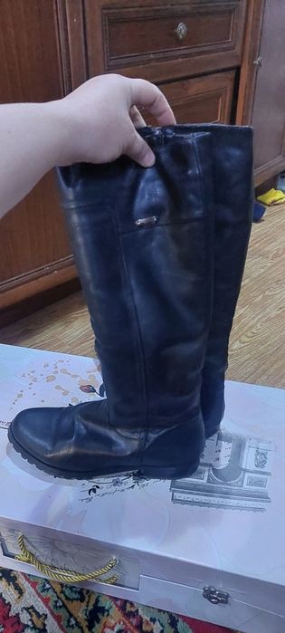 Оёк кийимлар сотилади