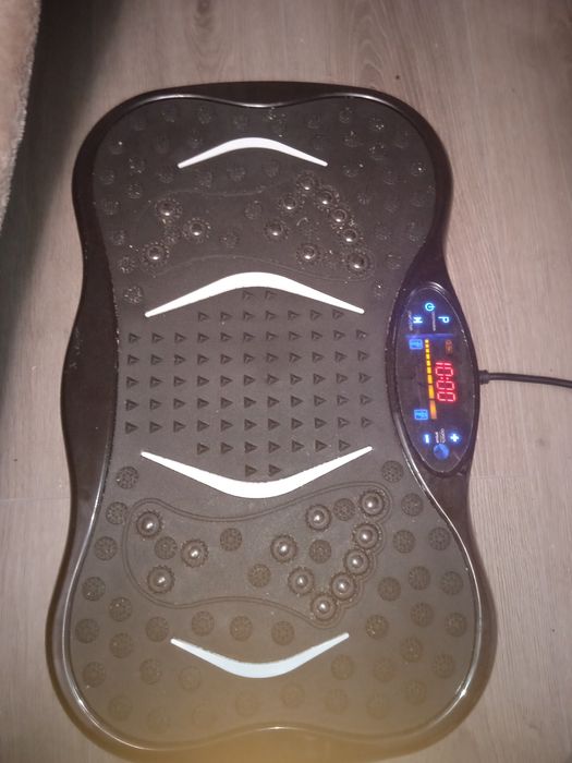 Продам массажер 20000тг срочно