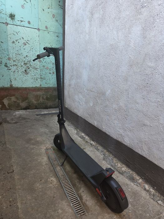 Trotineta electrica si bicicleta MTB