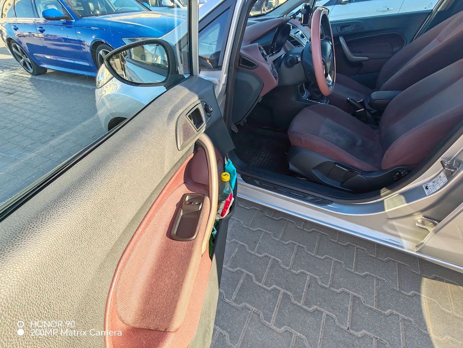 Ford Fiesta 2010/1,25/Benzina și GPL