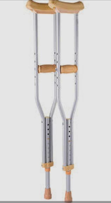 Костыли б/у. Состояние среднее