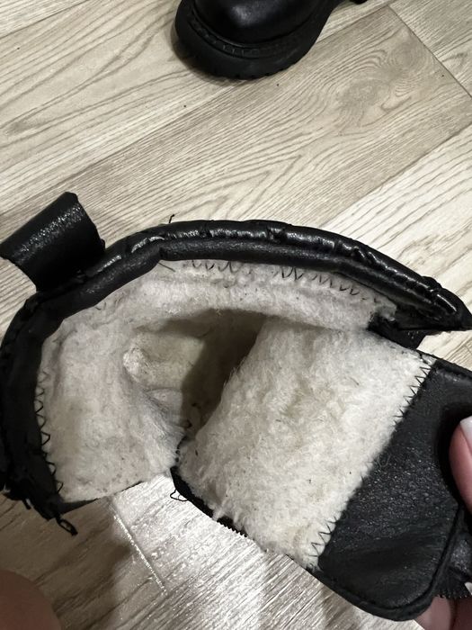 Продаю зимние ботинки на девочку