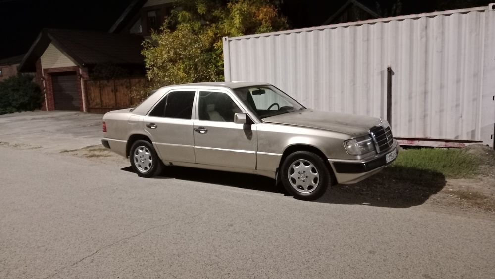 Мерс   w 124 в хороший
