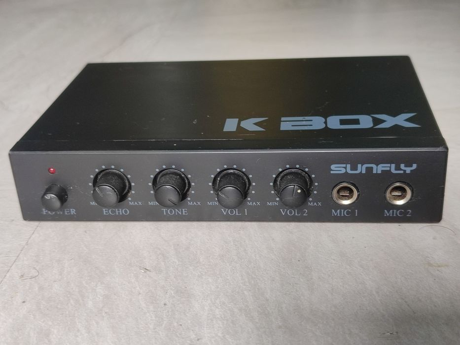 Mixer Audio Stereo CBC KM-30 BONUS încă un mixer și un K Box