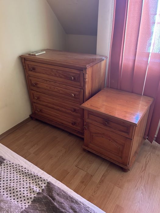 Дървени мебели различни видове