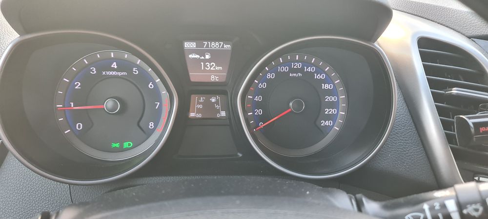 HYUNDAI i30 2015 — imagine 1