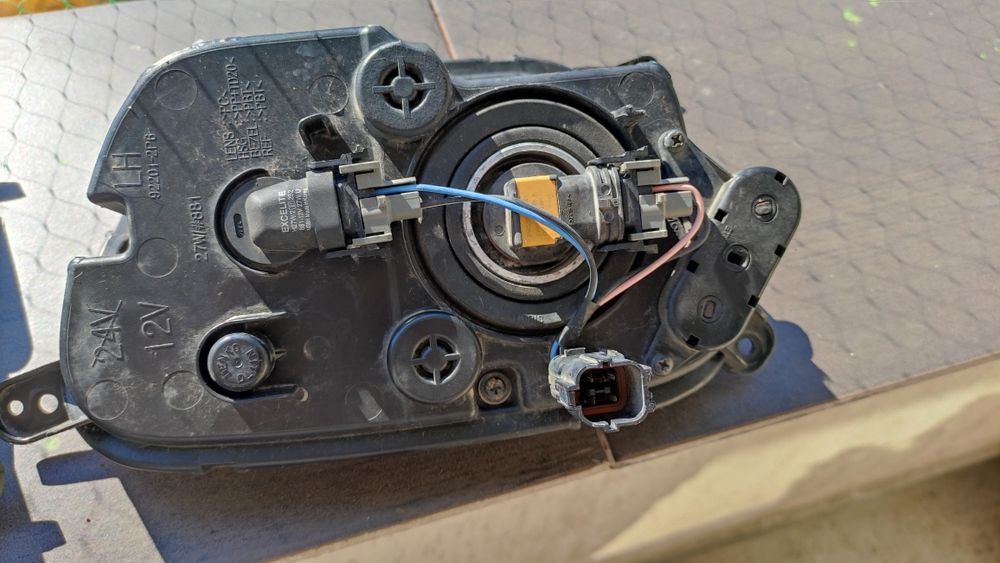 Халогенни фарове за Киа Соренто 2013+2015