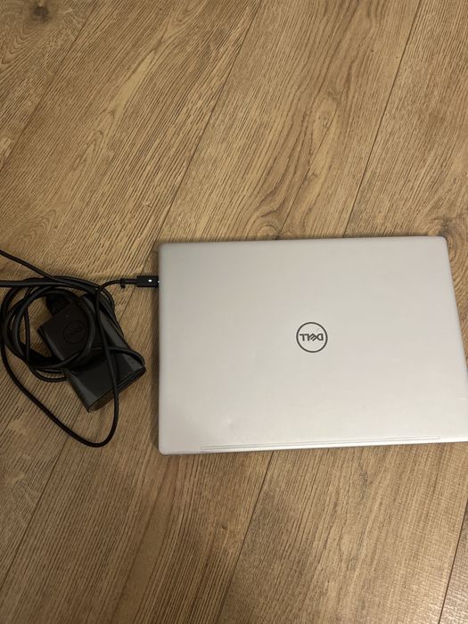 Laptop Dell Inspirion i5 Gen 8 / 8GB RAM/ SSD 256 GB