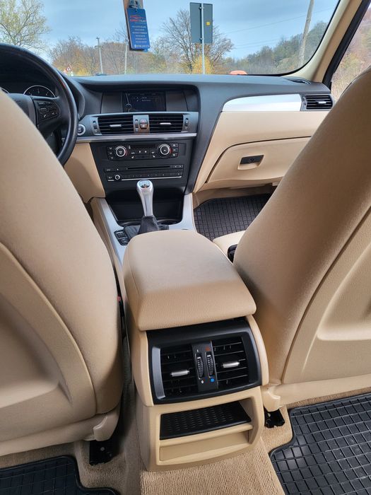 Bmw x3 XDRIVE 20D an de fabricație 2013