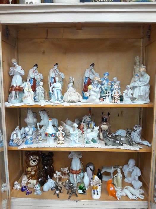 Фарфоровые статуэтки