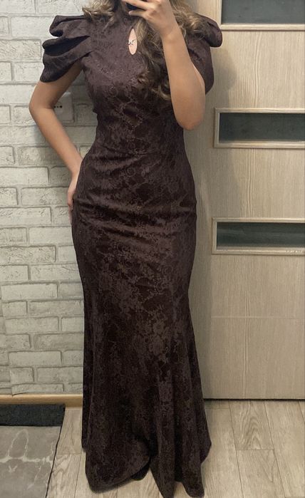 Продам платье носила 1 раз