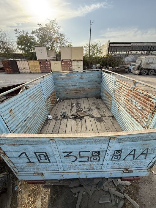 Gaz 52-05 sotiladi 1987 yil dakumenti bor Dakumenti bilan sotiladi