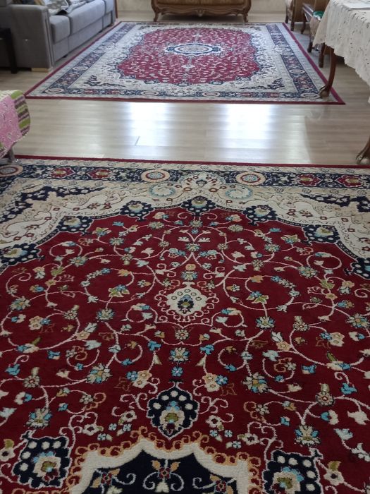 Продаются ковры бу