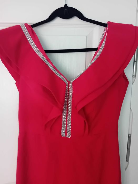 Официална   рокля