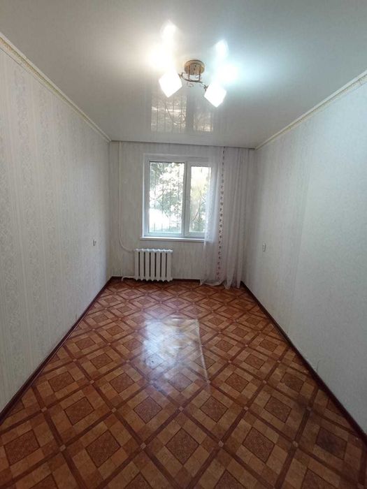 Продам 2 комн. квартиру в Уральске