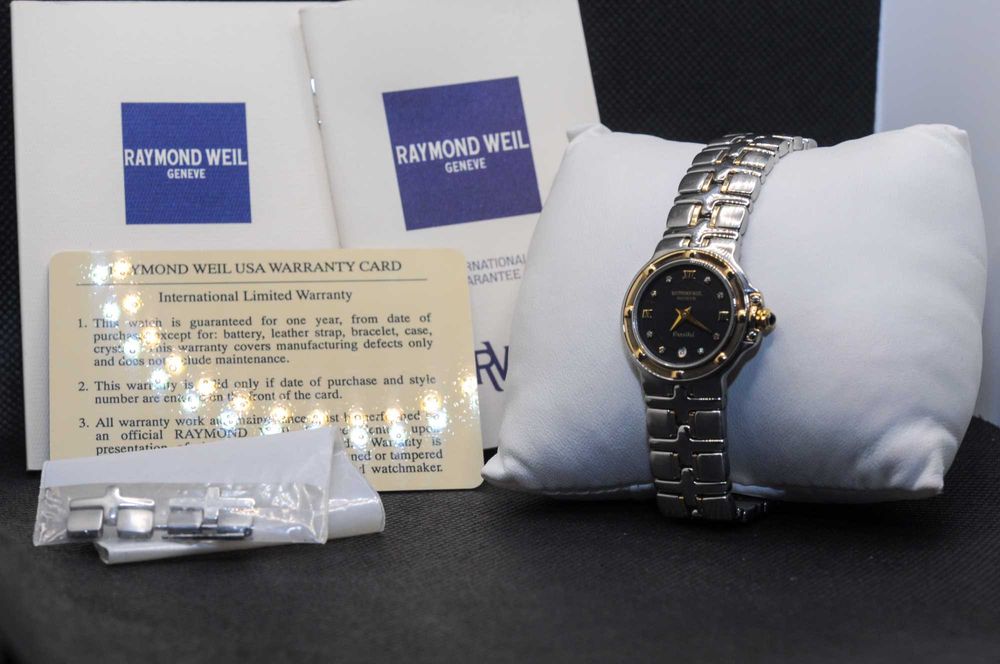 Швейцарски дамски часовник с диаманти, 18K - Raymond Weil Parsifal