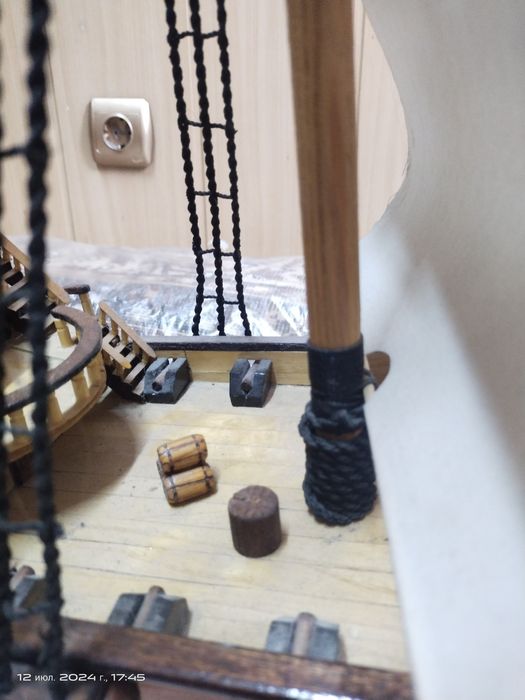 Корабль ручной работы