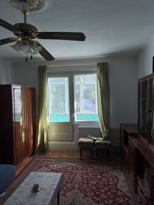 Vand Apartament 2 camere