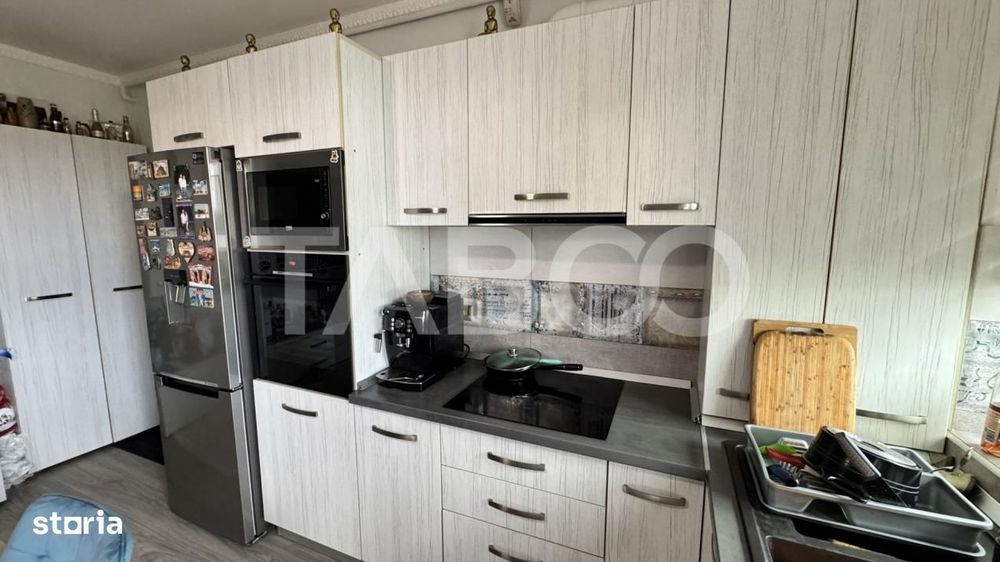 Apartament 3 camere de vanzare 54 MPU MOBILAT UTILAT PARCARE Selimbar