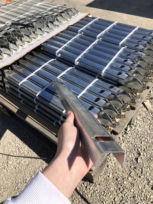 Montanti galvanizati profil u cu cu cioc cofrare doka spada