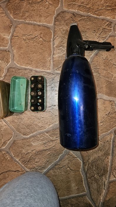 Продавам сифон за сода с патрончета