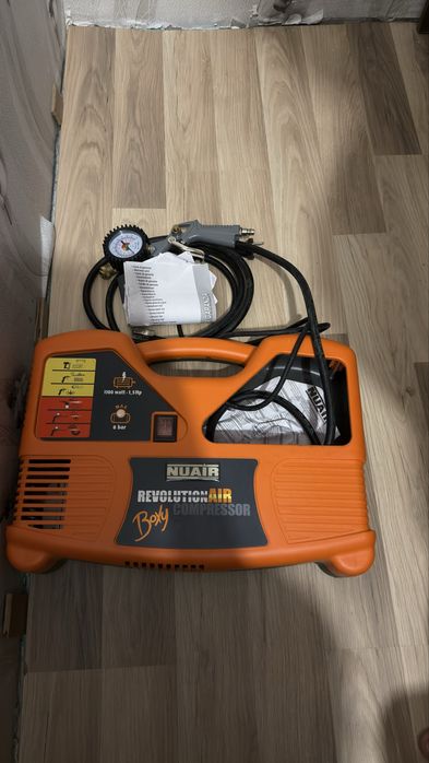 Компресор за въздух на 220V