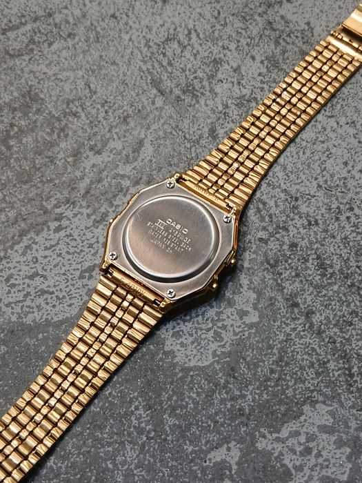 Gold Casio orginal  срочно