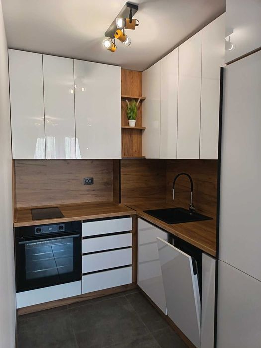 Апартамент за нощувки 4 Пловдив | Частен паркинг | Тиха локация