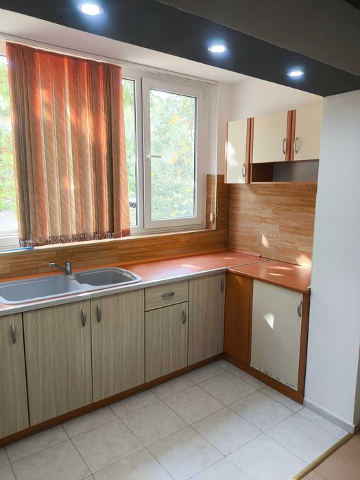 Дава се под наем Тристаен апартамент в Стара Загора, Аязмото - 65 кв.м за 255 € - Снимка #8