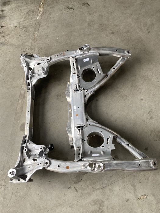 Punte fata (cadru motor ) Bmw seria 5 G30,G31 LCI