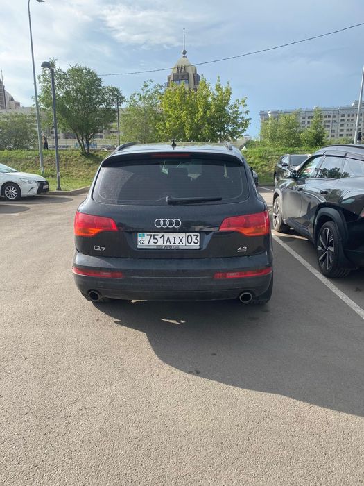 Ауди Q7 продажа или обмен на участок
