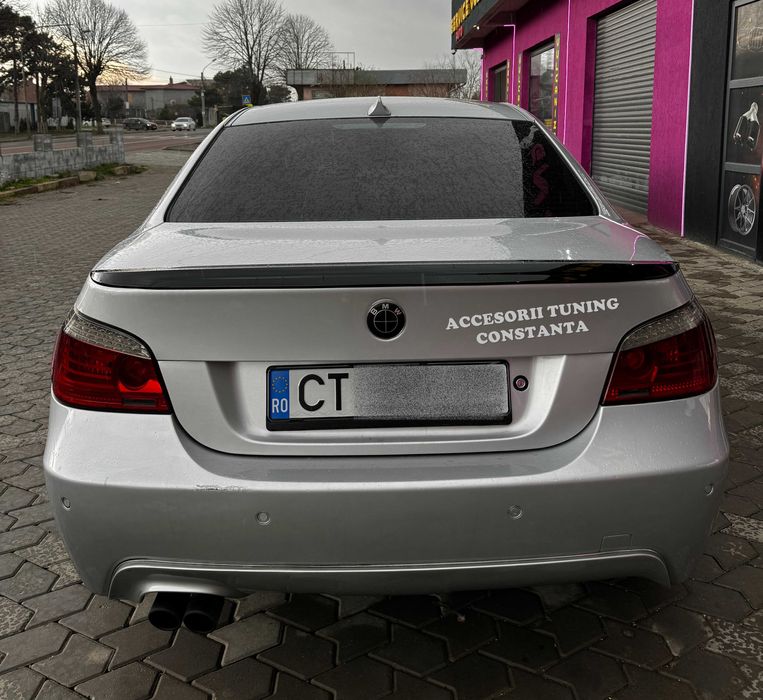 Eleron Portbagaj - BMW E60 Model M5 Negru Lucios