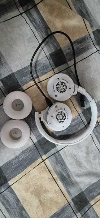 Casti JBL noi primite din America